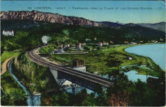 Agay Panorama vers La Plage et les Roches Rouges -
													83 Var
												
