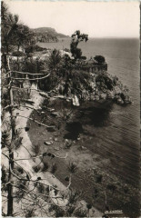 La Corniche d'Or - Rochers et Calanques