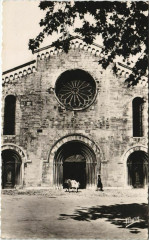 Hyeres Eglise Saint-Louis France à Hyères