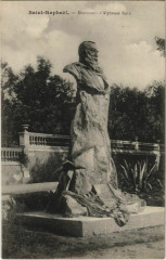 Saint Raphael Monument d'alphonse Karr France