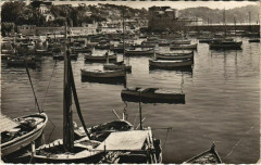 Toulon Le Port du Mourillon et le Fort France -
																					83200 Toulon
																			