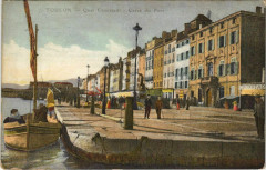 Toulon Quai Cronstadt ,Carre du Port France à Toulon