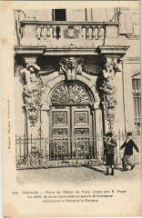 Toulon Porte de l'Hotel de Ville France à Toulon