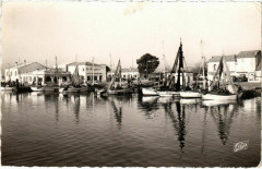 Les Salins d'Hyeres - Le Port