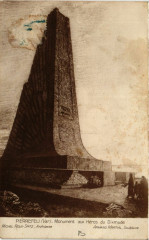 Pierrefeu Monument aux Héros du Dixmude