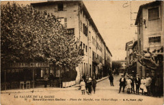 La Vallée de la Saone - Neuville su Saone - Place du Marché