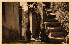 Eze Une Vieille Rue de Village à Èze