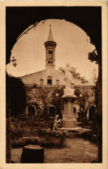 Jardin de la Vierge, au centre du Vieux Cloitre France