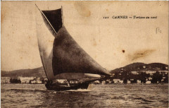 Cannes - Tartane au vent à Cannes