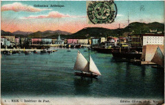 Collection Artistique - Nice - Intérieur du Port à Nice