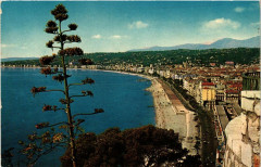 Nice Vue générale prise du Chateau à Nice