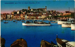 Cannes - Le Port et le Mont Chevalier à Cannes