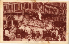 Carnaval de Nice - Chasse aux Peguins à Nice