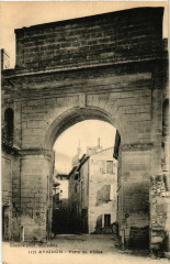 Avignon - Porte du Rhone à Avignon