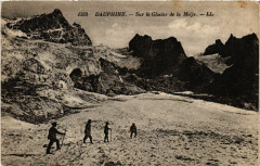 Dauphine - Sur le Glacier de La Meije