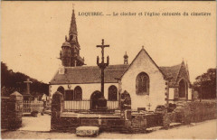 Loquirec - Le clocher et l'église entrourés du cimetiere