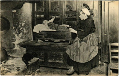 Interieur Breton - Coutumes Moeurs et Costumes Breton