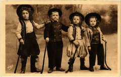 Jeunes Bretons - Types - Folklore