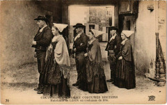 Habitants de Leon en Costumes de Fete - Types - Folklore -
													29 Finistère
												