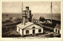 La Pointe du Raz - Le Semaphore et La Pointe du Raz
