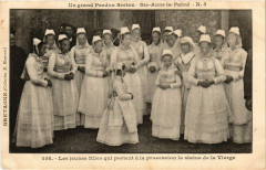 Un grand Pardon Breton - Sainte-Anne-la-Palud - Les Jeunes filles