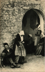 Perros-Hamon - La Porte de la Chapelle