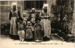 Costumes Bretons - Un fier gas de Plougastel