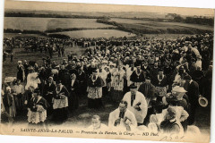 Sainte-Anne la Palud-Procession du Pardon le Clergé