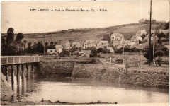 Binic - Pont du Chemin de fer sur l'Ic - Villas -
													22 Côtes d'Armor
												