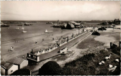 Tregastel - Le Promenoir - Plage de Coz-Pors à Trégastel