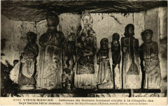 Vieux Marche - Interieur du Dolmen