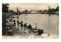 Carte postale ancienne Chatelaudren-Les Laveuses sur l'Etang
                                                                     à Châtelaudren-Plouagat
                                