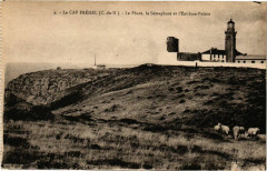 Cap Frehel-Le Phare le Sémaphore et l'Extreme Pointe