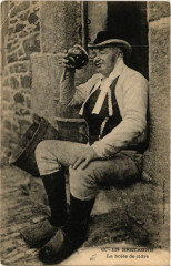En Bretagne - La bolée de cidre -
													56 Morbihan
												