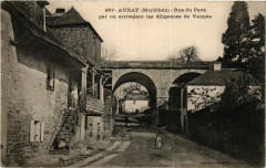 Auray - Rue du Pave par ou arrivaient les diligences.. à Auray