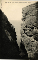 Croix - Le Trou de l'enfer (profondeur 70m)