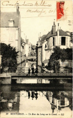 Montargis - Un Bras du Loing sur le Canal à Montargis
