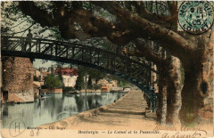 Montargis - Le Canal et la Passerelle à Montargis