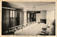 Orleans Pensionnat de Saint-Euverte Salle de Bains à Orléans