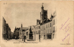 Orleans La Place de la République à Orléans