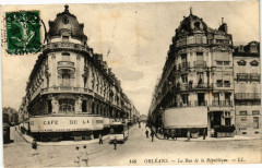 Orleans-La Rue de la Republique à Orléans