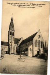 Ferrieres-en-Gatinais-L'Eglise Saint-Pierre Fondée en 499 par Clovis