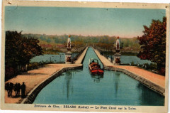 Env. de Gien - Briare - Le Pont Canal sur la Loire à Gien