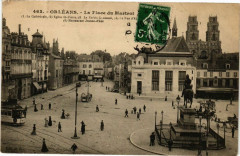 Orleans - La Place du Matroi - La Cathédrale - Eglise St-Pierre... à Orléans