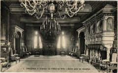 Orleans - Interieur de l'Hotel de Ville - Grans Salon de reception à Orléans