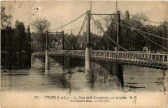 Tours Le Pont de Saint-Symphorien sur la Loire à Tours