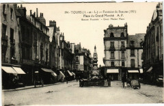 Tours-Fontaine de Beaune-Place du Grand Marché à Tours