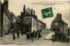 Chateaurenault - Rue de la République et rue Pierre Moreau