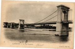 Langeais - Le Pont Suspendu à Langeais