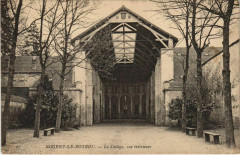 Nogent-le-Rotrou-Le Collége vue intérieure à Nogent-le-Rotrou